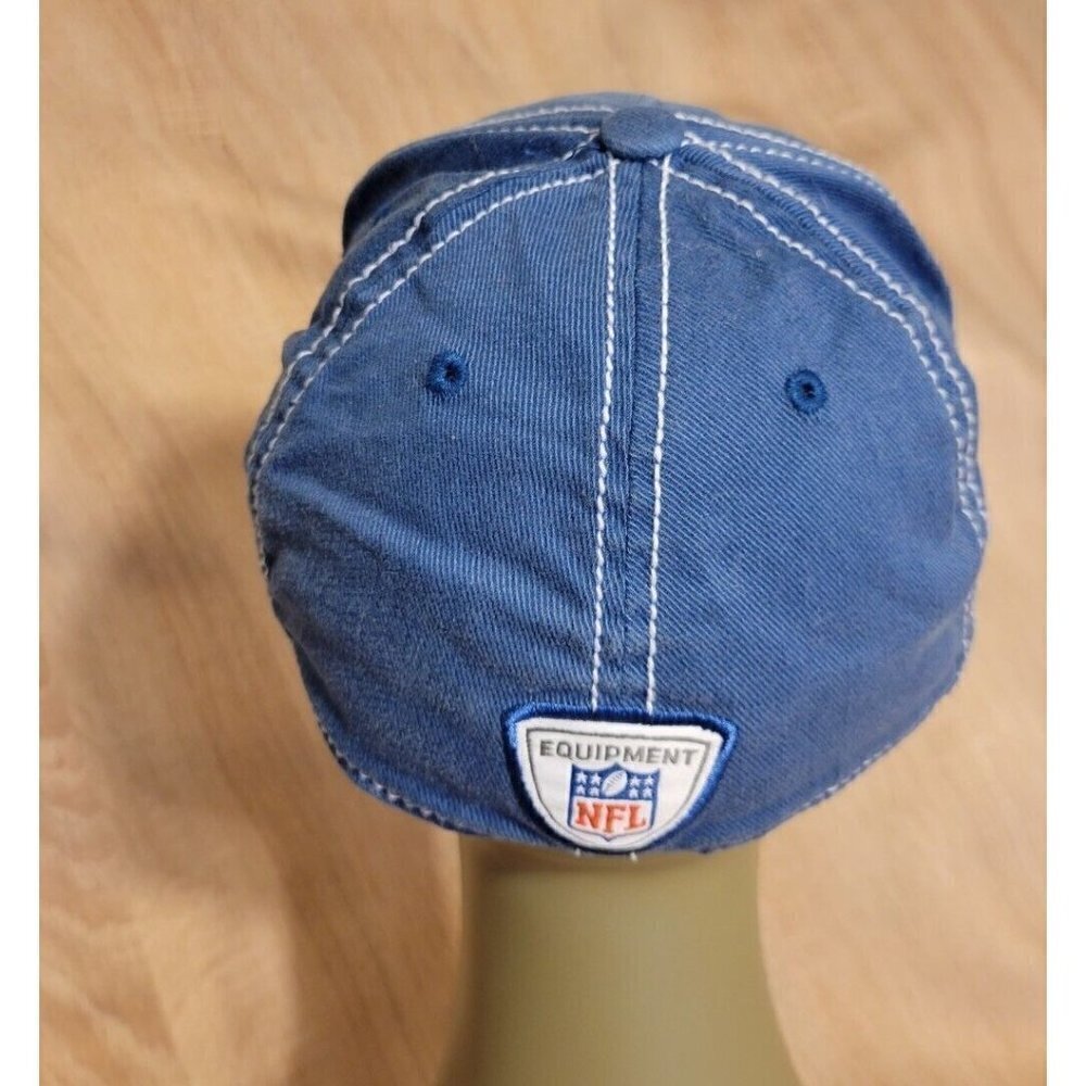 NFL Indianapolis Colts Flat Bill Sideline Hat By Reebok - Size S/M Blue & White - Picture 2 of 6